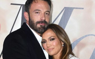 Ben Affleck & Jennifer Lopez Are Engaged Again, See their Diamond Rings